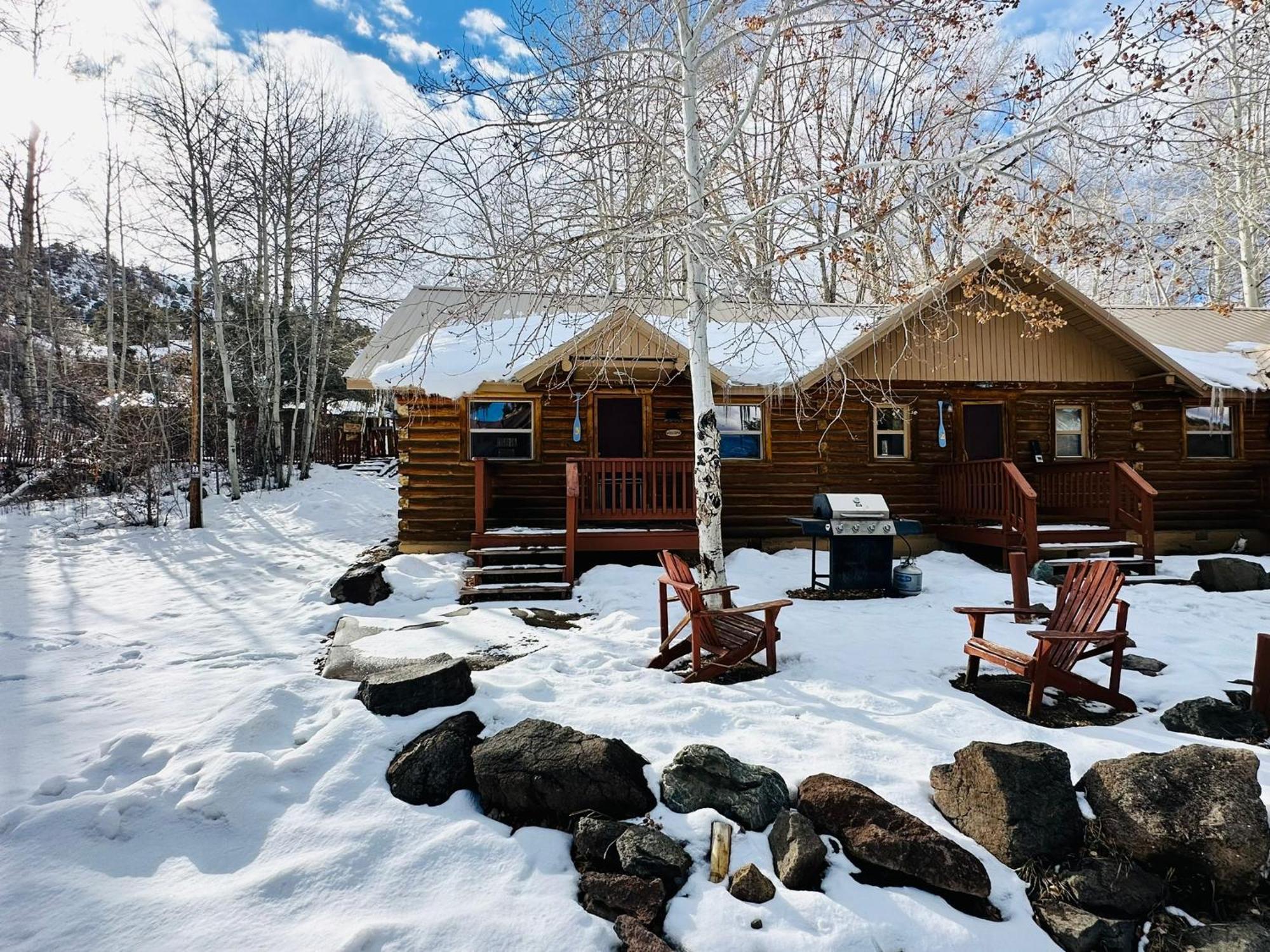 Ute Bluff Lodge, Cabins And Rv Park Саут-Форк Экстерьер фото